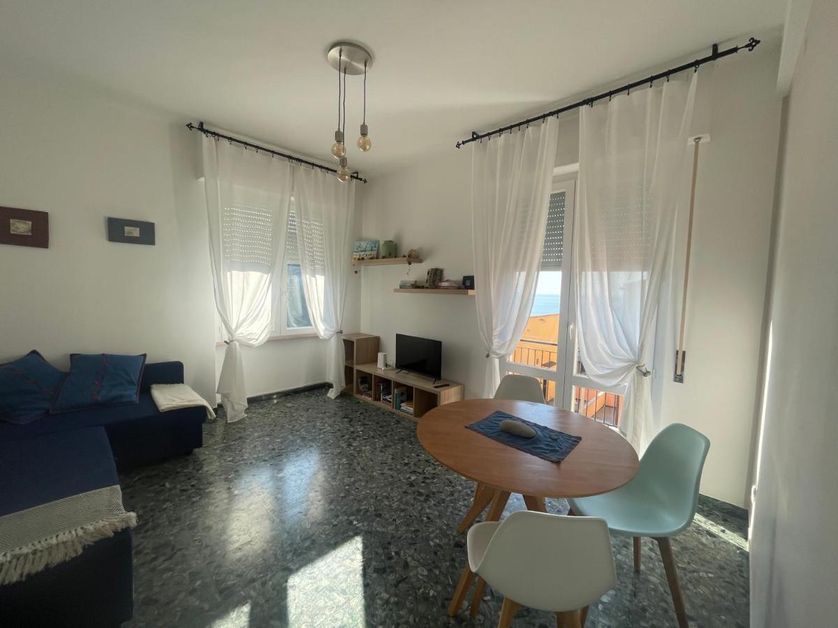 2-Bedroom Sunny Sea View With Balcony, La Casa Di Christine Monterosso al Mare Zewnętrze zdjęcie